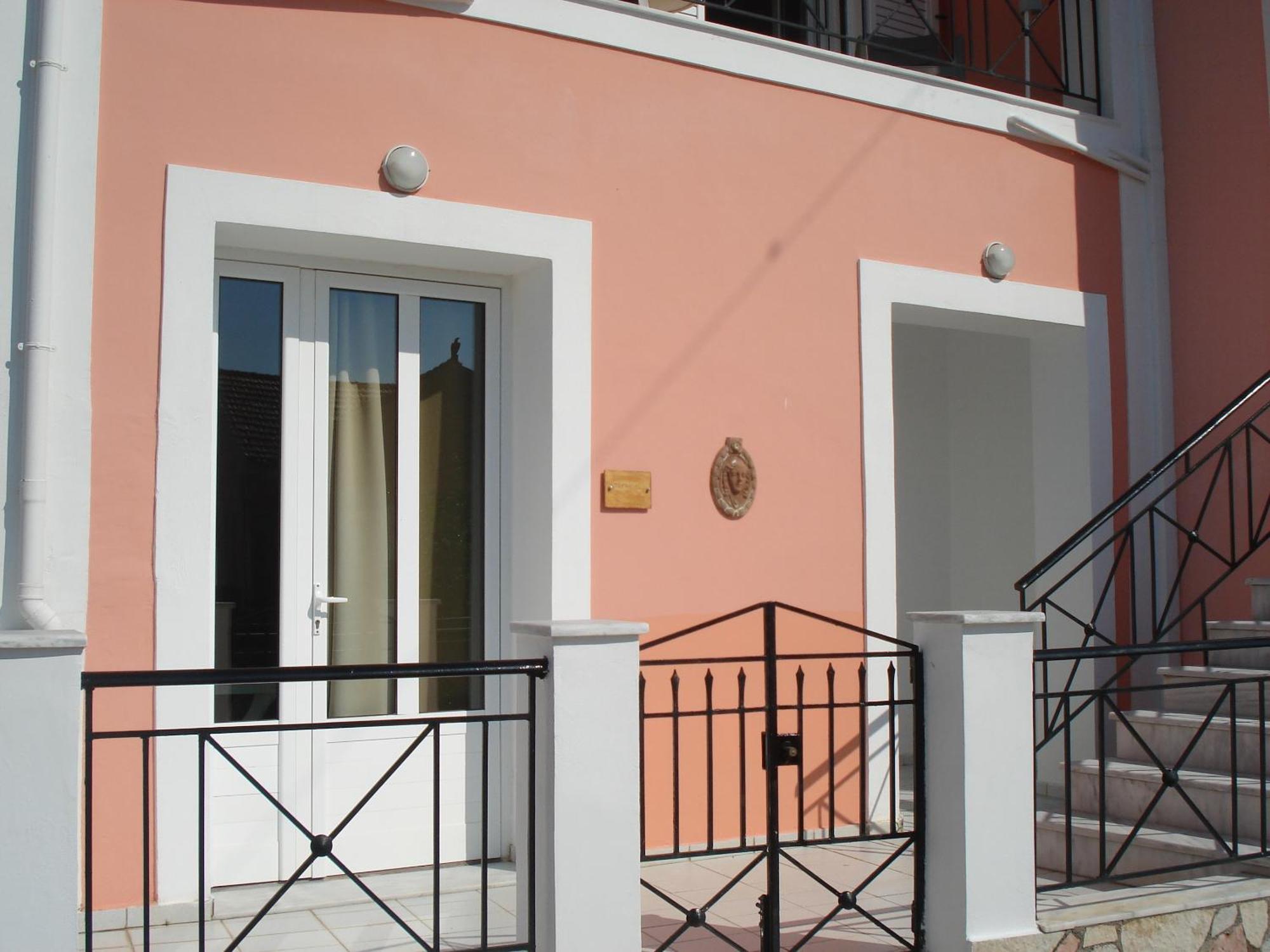 Mema'S Apartment Agia Efimia Extérieur photo