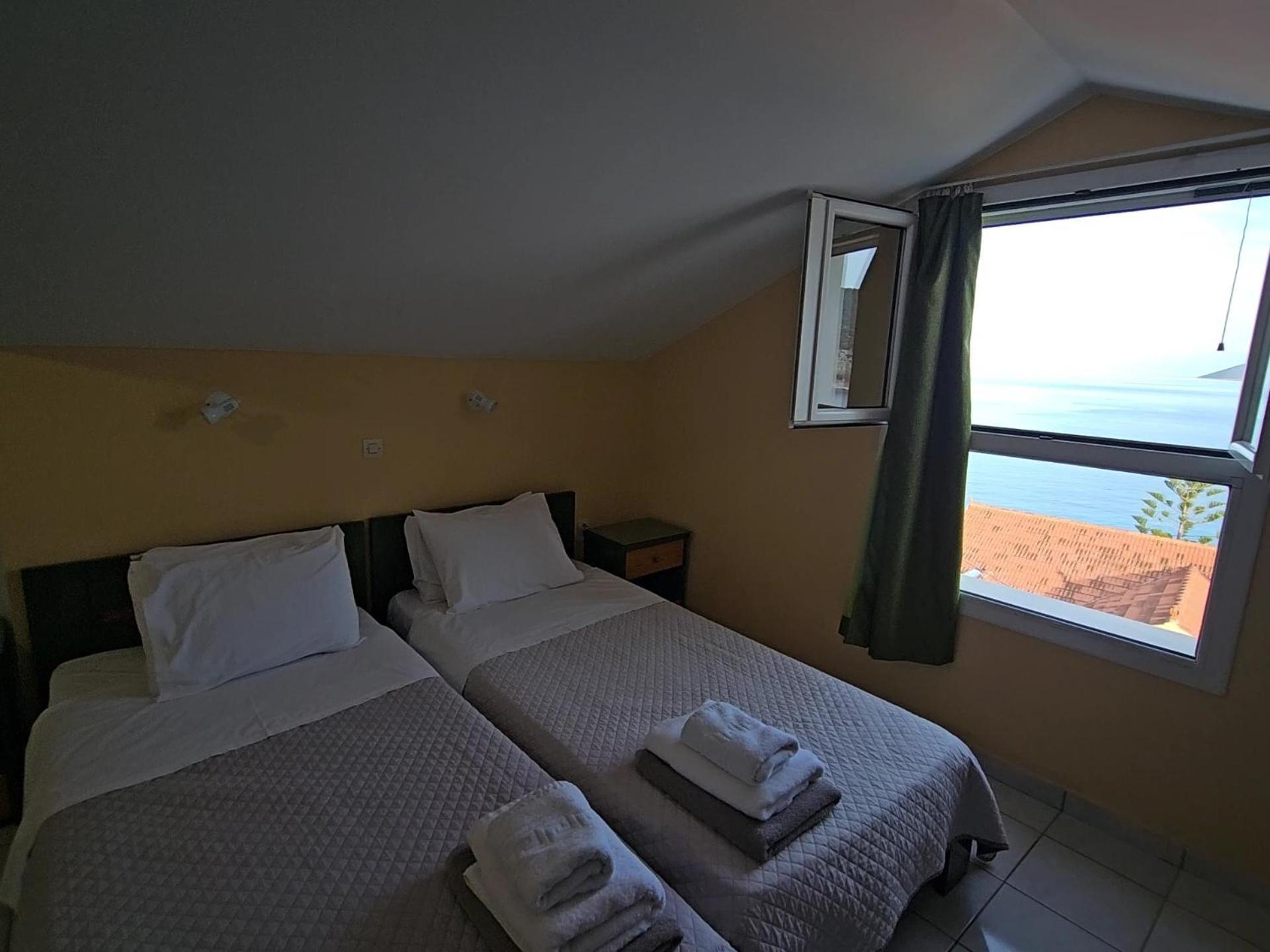 Mema'S Apartment Agia Efimia Chambre photo
