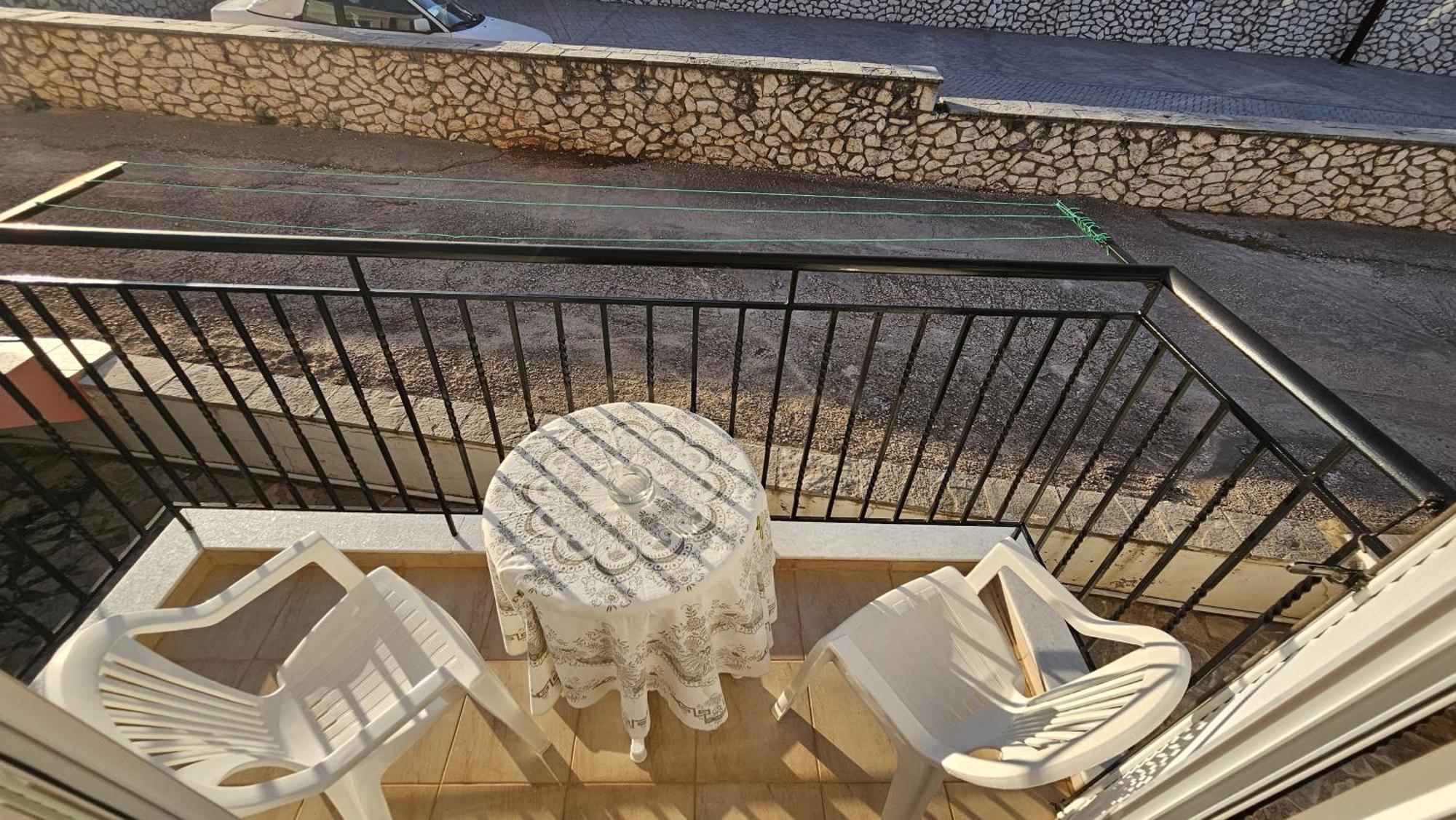 Mema'S Apartment Agia Efimia Chambre photo